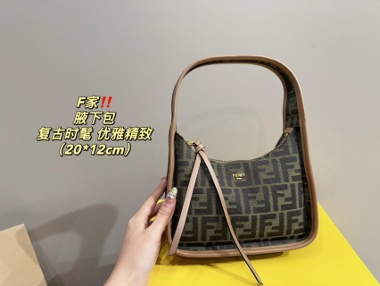 Fendi Bag FF1050