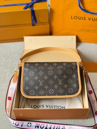LV Bag LV1342