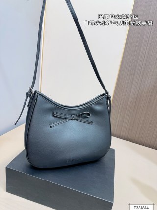 Balenciaga Bag BA680