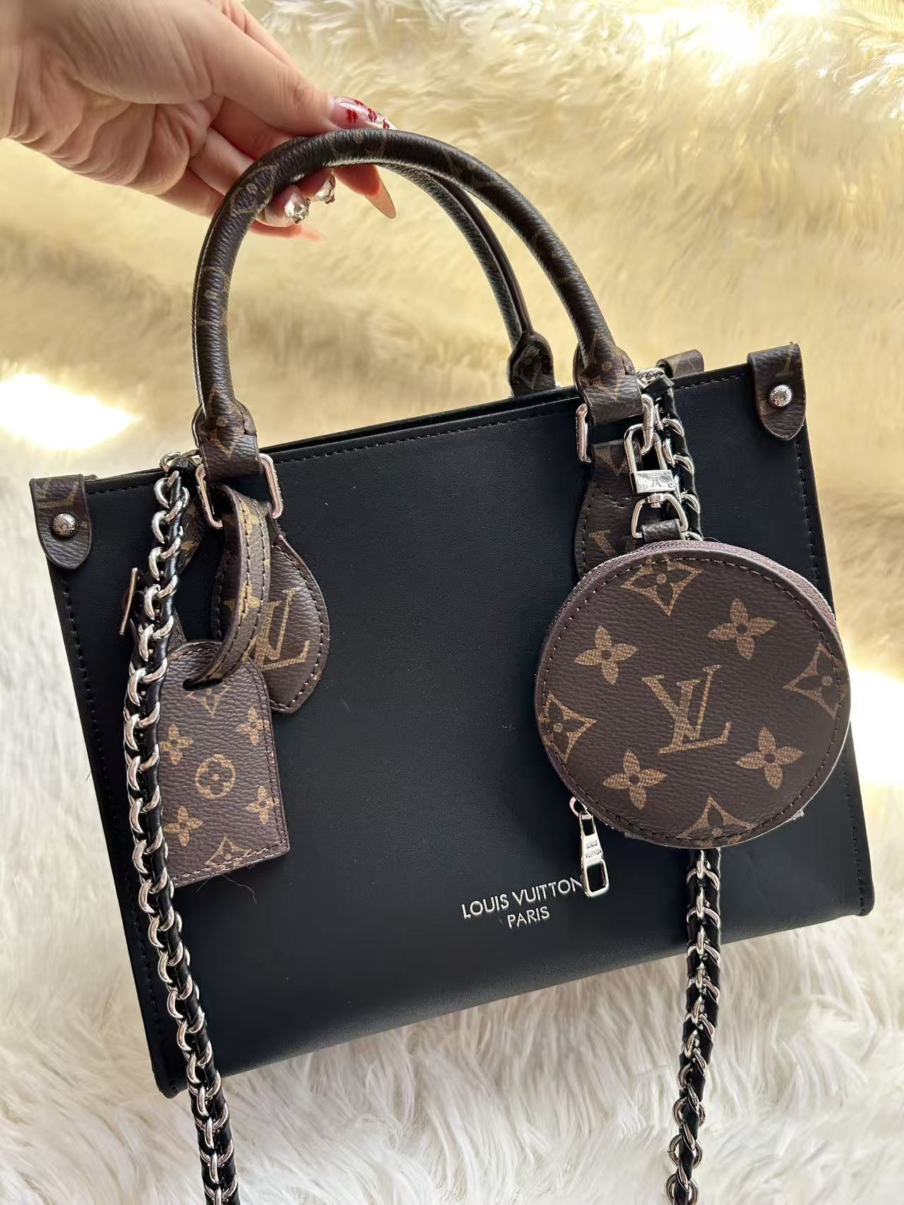 LV On the go Lowkey Black PM