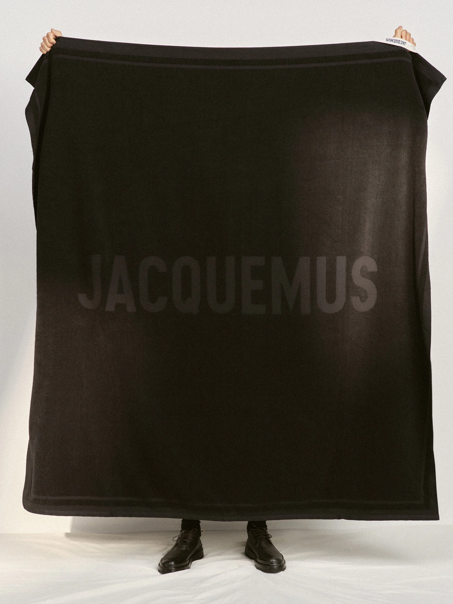 La serviette Jacquemus