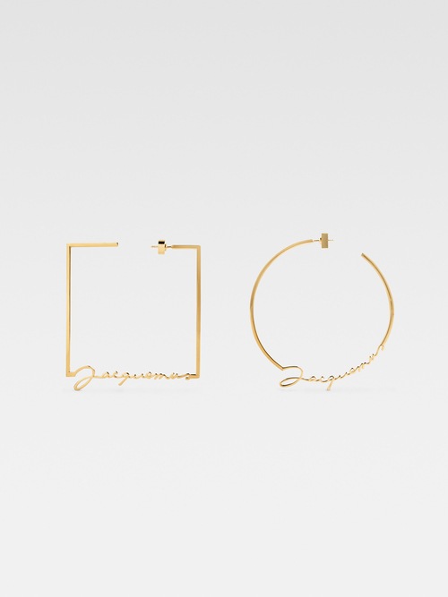 Les créoles rond carré Jacquemus