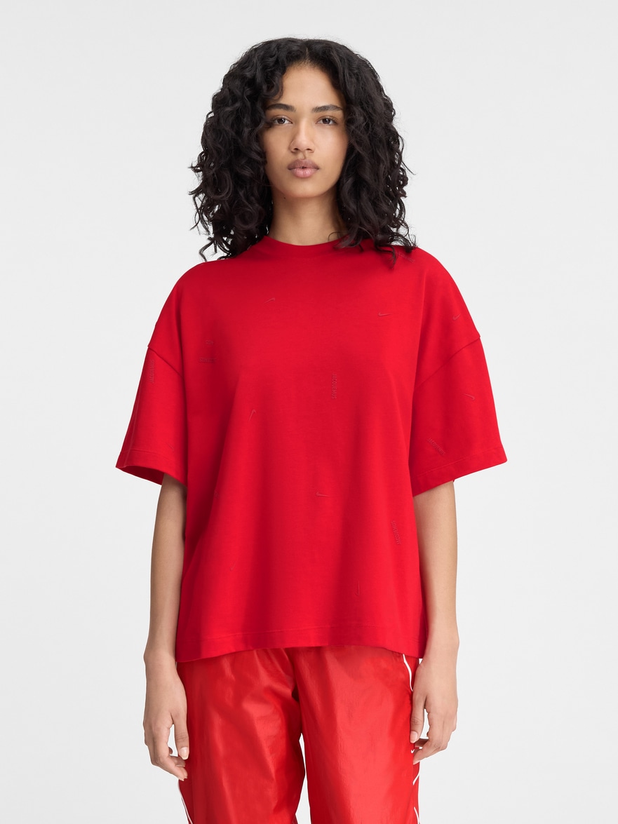 Le t-shirt multi logo JACQUEMUS+NIKE