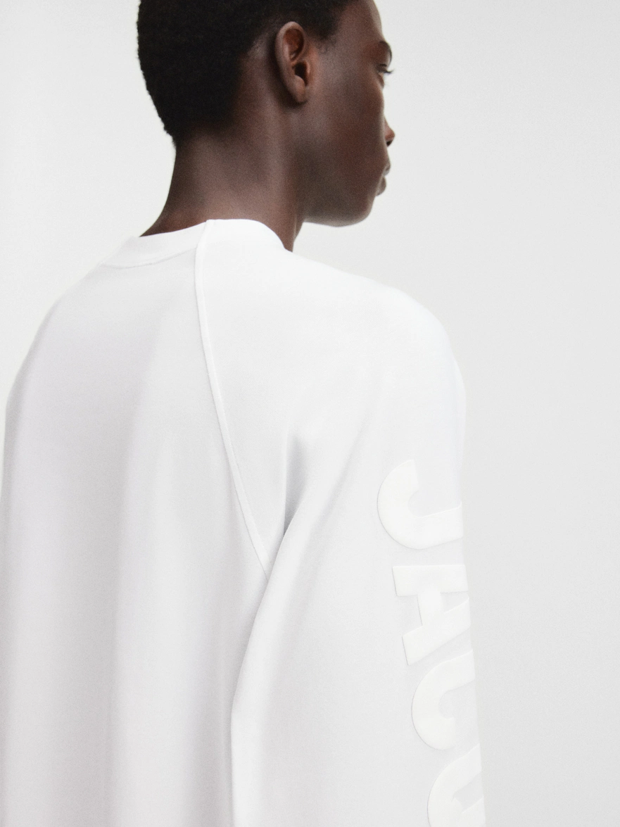 Le t-shirt Typo manches longues