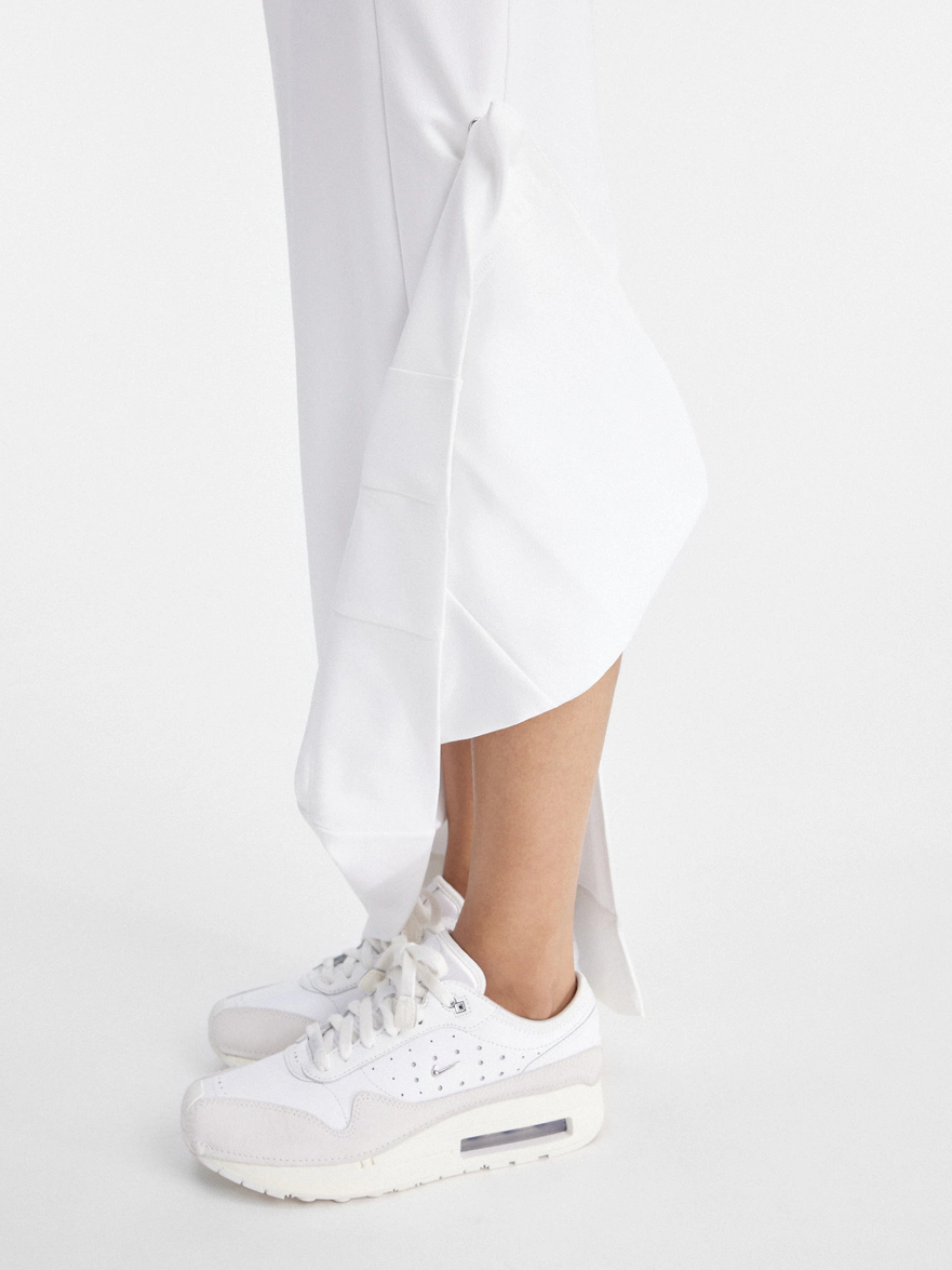 La jupe longue JACQUEMUS+NIKE