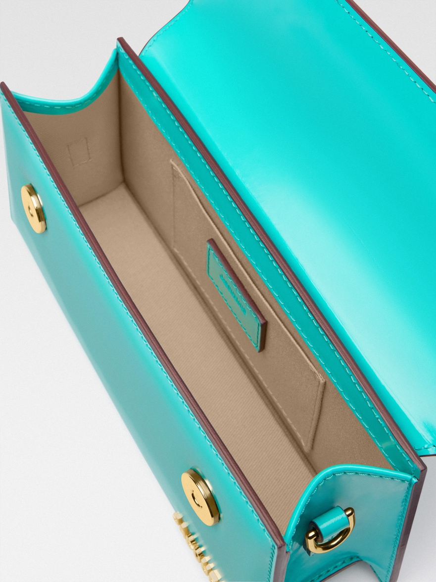 Le Chiquito long boucle