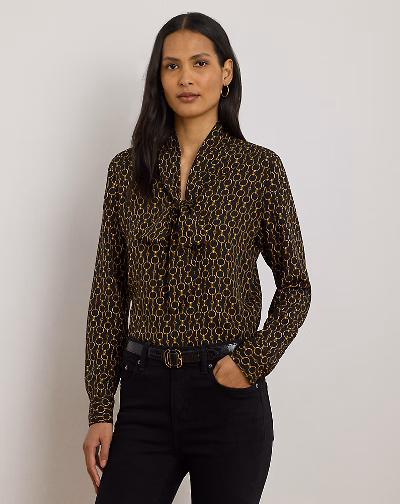 チェーンプリント クレープ タイネック ブラウス