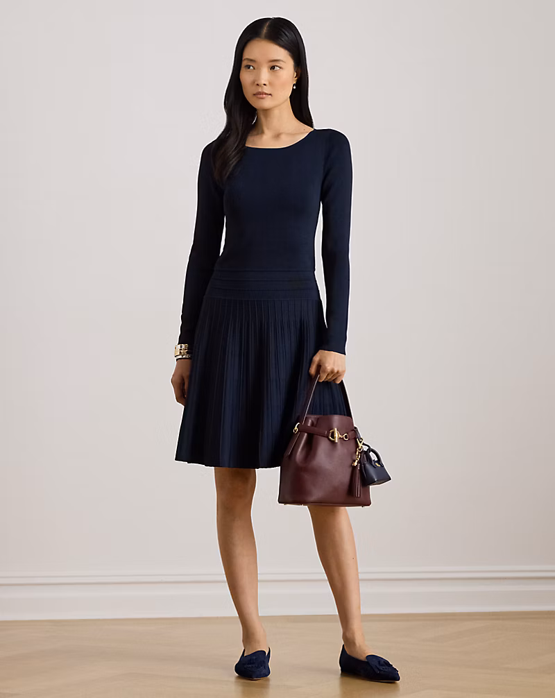 プリーテッド フィット & フレア ボートネック ドレス