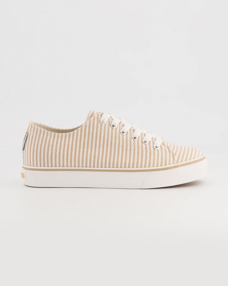 Women’s Kelsey Sneaker