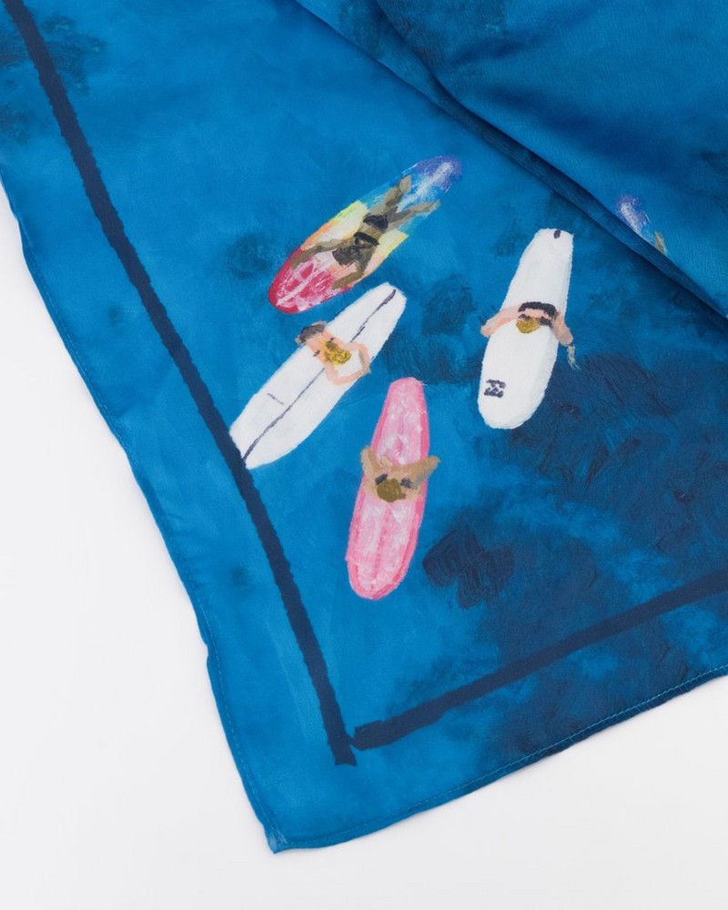 Women's Aldari Collab Scarf