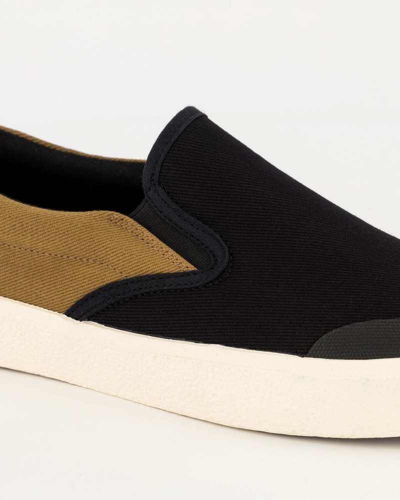 Men’s Zeus Sneaker