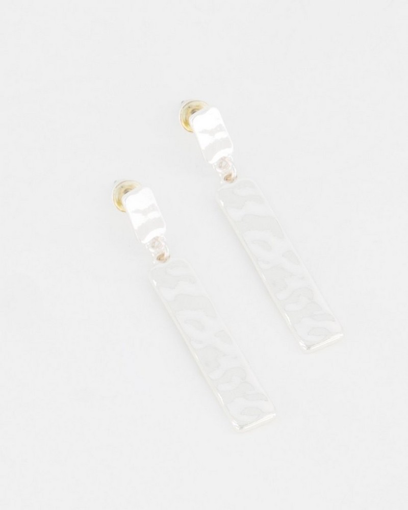 Women’s Hammered Bar Drop Earrings