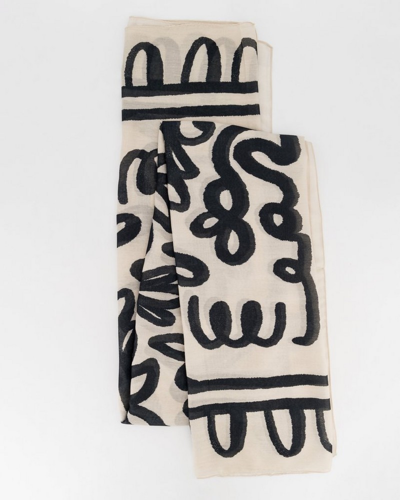 Women’s Tayla Scroll Print Warm Handle Scarf