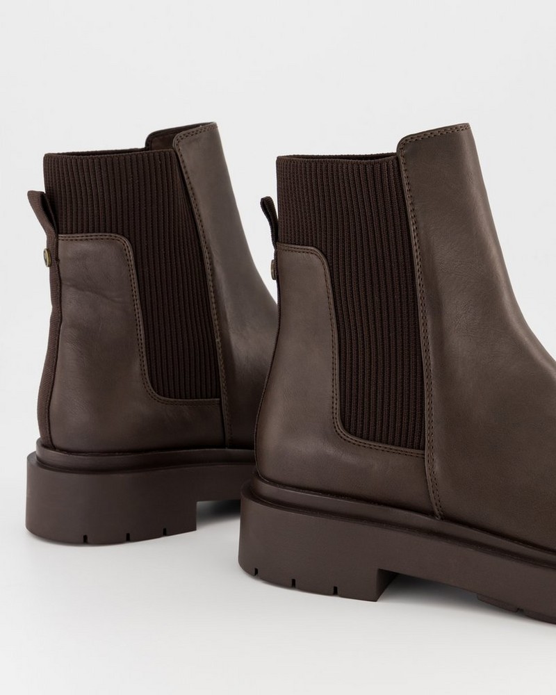 Women’s Yajna Boot
