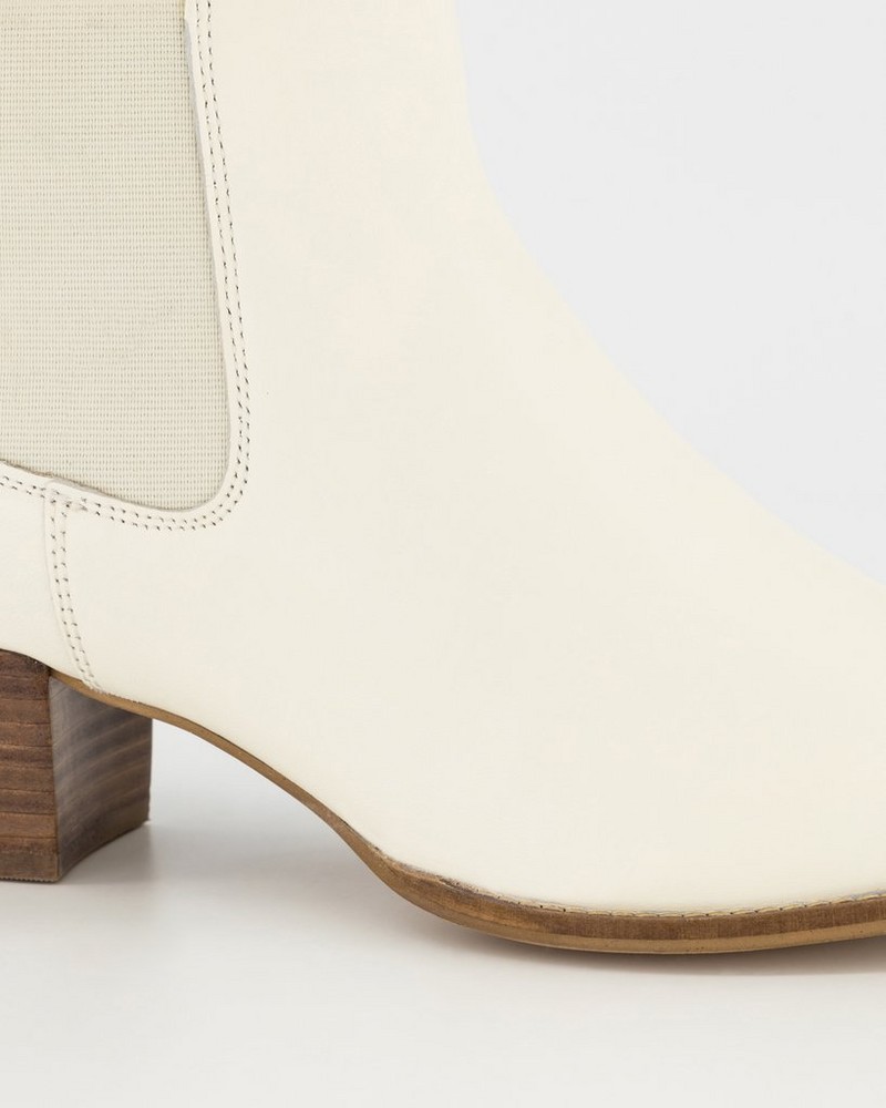 Women’s Odetta Leather Boot