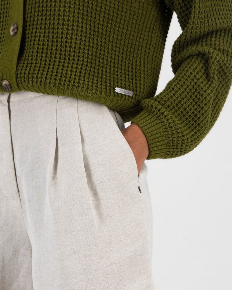 Women’s Ayra Linen Pleated Shorts