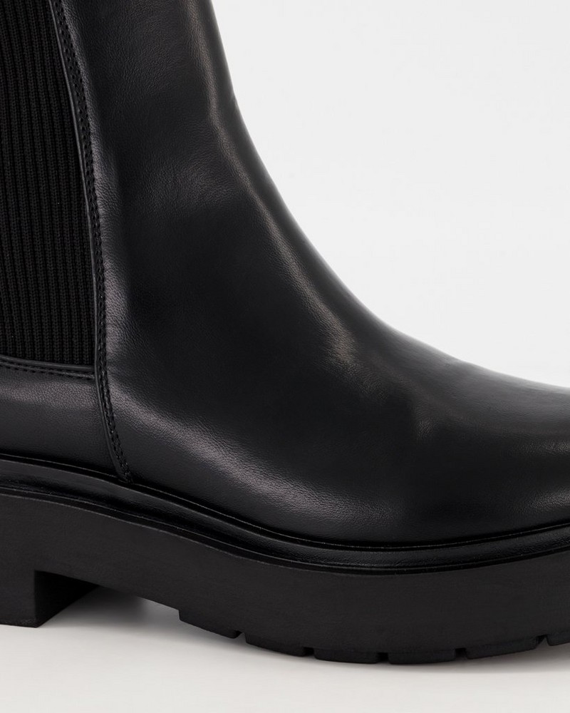 Women’s Yajna Boot