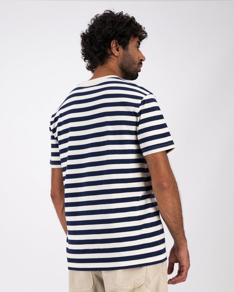 Men’s Charlie Standard Fit Striped T-Shirt