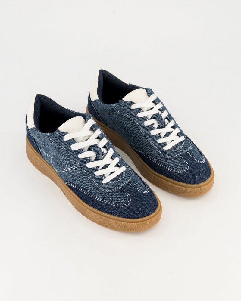 Women’s Liyana Sneaker