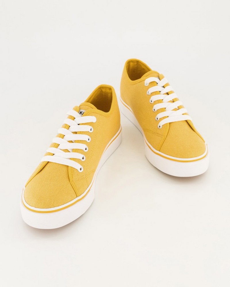 Women’s Kelsey Sneaker