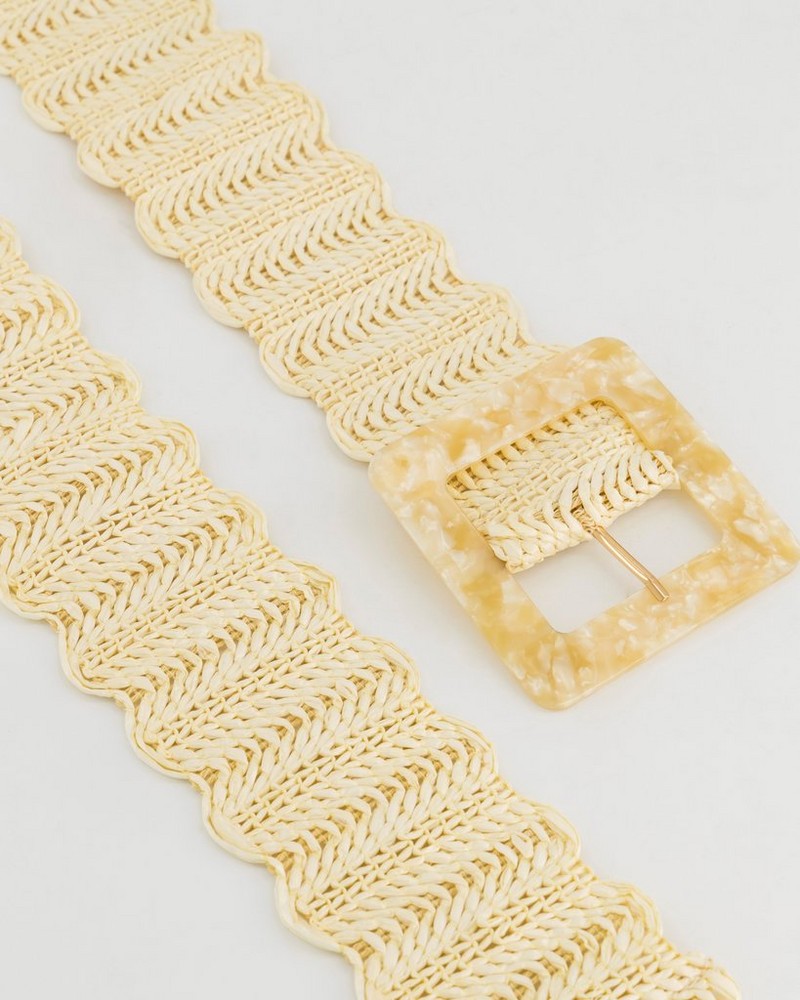 Women's Gilly Textured Buckle Belt