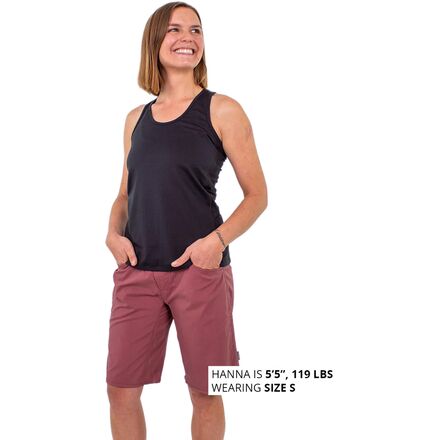 Savvy Short - Women's