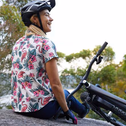 Tech Party Shirt - Women's