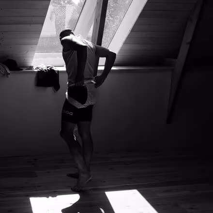 Essential Layer Vest - Men's