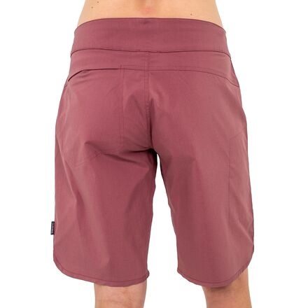 Savvy Short - Women's