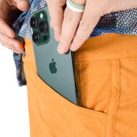 Savvy Short - Women's