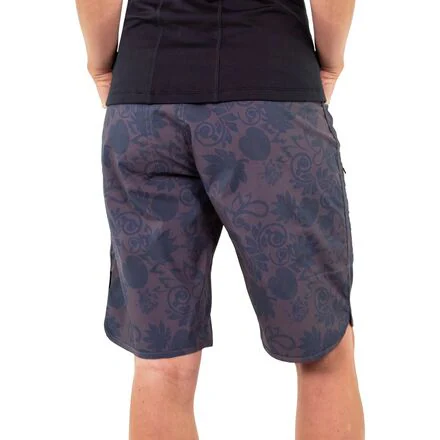 Savvy 11in Paisley Print Short - Women's