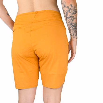 Savvy Short - Women's