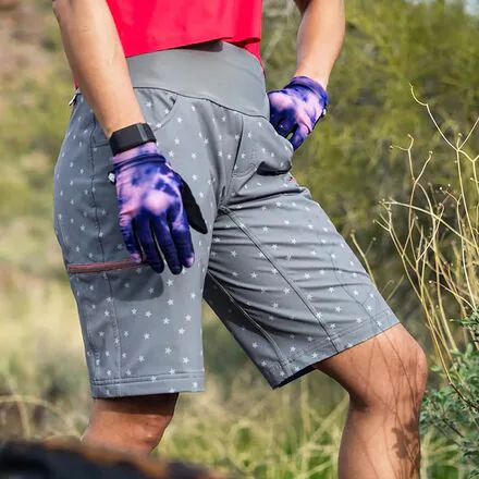 Limitless - Stretch Waistband High-Rise 11in Short - Women's