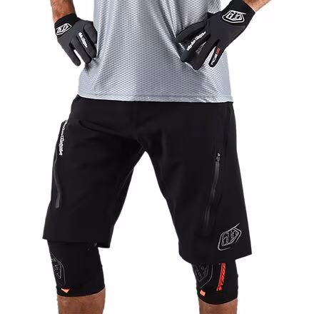 Resist Short - Men's