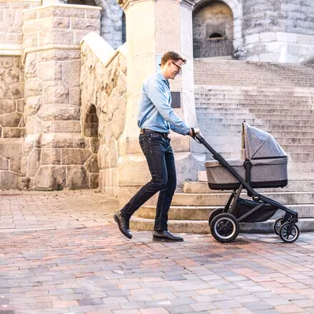 Chariot Sleek Bassinet