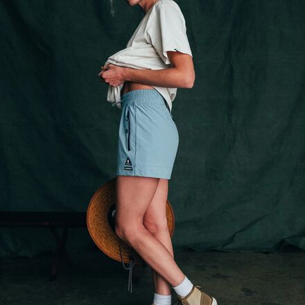 Alpina Short - Women's