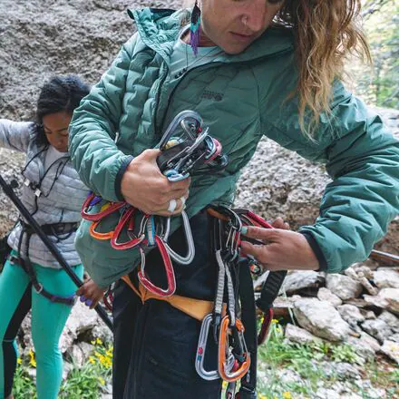 Dynama Jogger - Women's