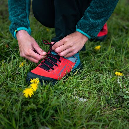 335 Circe Low GTX Hiking Shoe - Women's