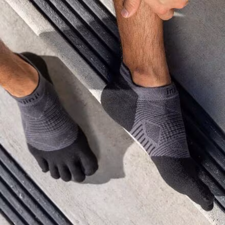 Run Lightweight No-Show Sock