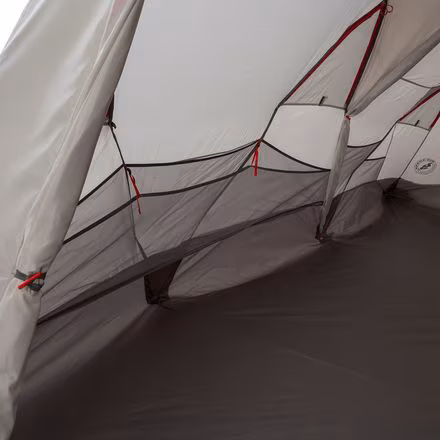 Mad House 6 Tent: 6-Person 4-Season