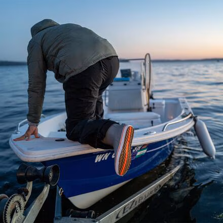 12in Deck Boot - Men's