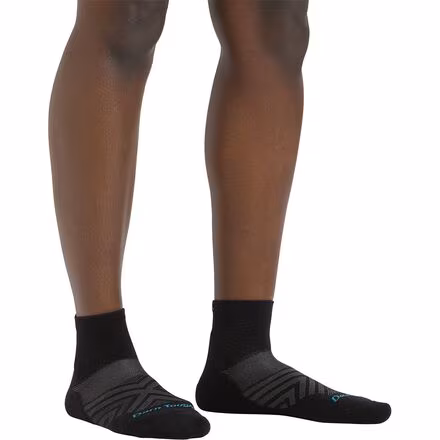 Run 1/4 Ultra-Lightweight Cushion Sock - Women's