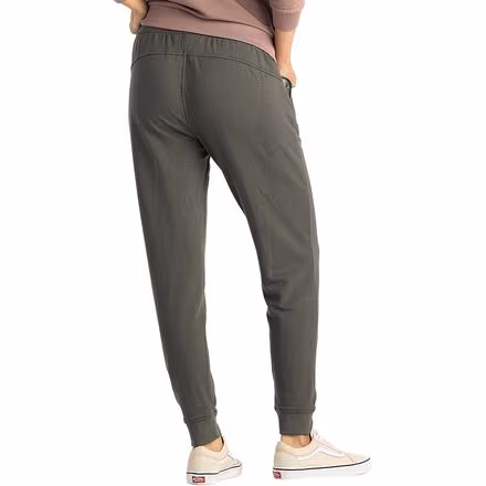 Lightweight Fleece Jogger - Women's