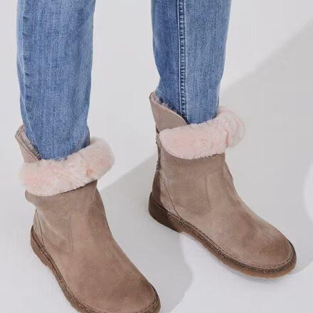 Upsalla Shearling Boot - Women's