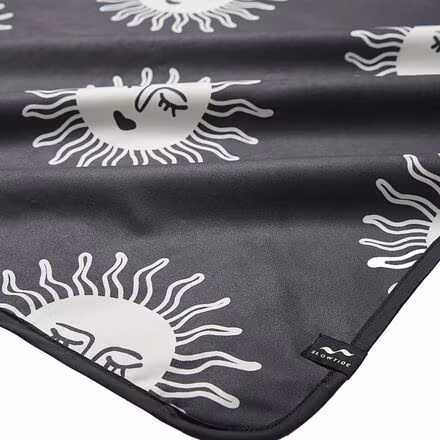 Slowburn Quick-Dry Picnic Blanket