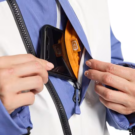 Pillowline GORE-TEX Jacket - Women's