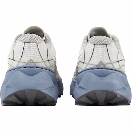Tomir Shoe