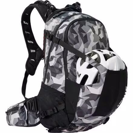 Shred 25L Backpack