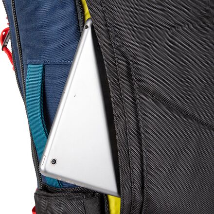 Global Travel 30L Bag