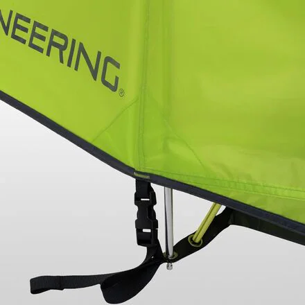 Highlands 3 Tent: 3-Person 4-Season